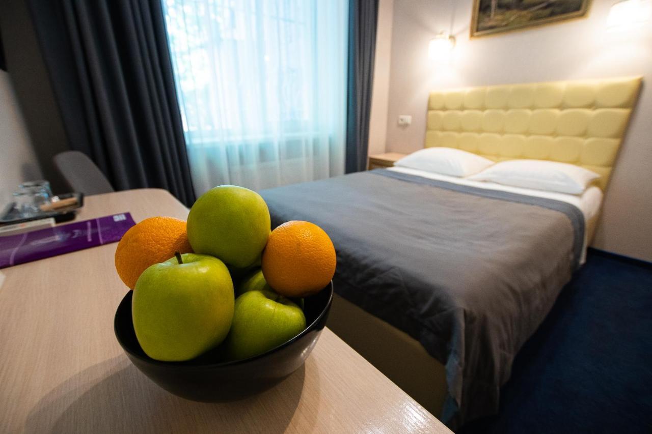Grand Christer Hotel Kiev Bagian luar foto