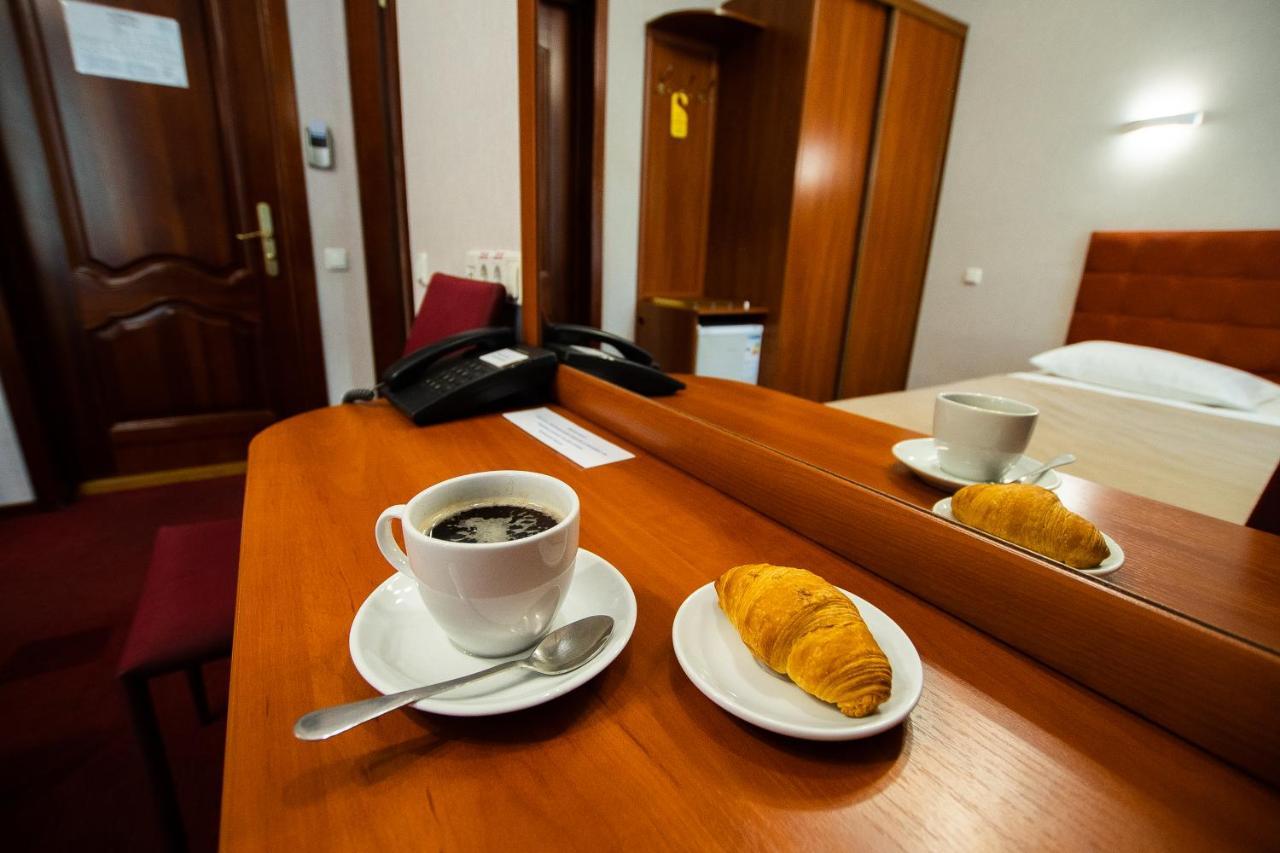 Grand Christer Hotel Kiev Bagian luar foto