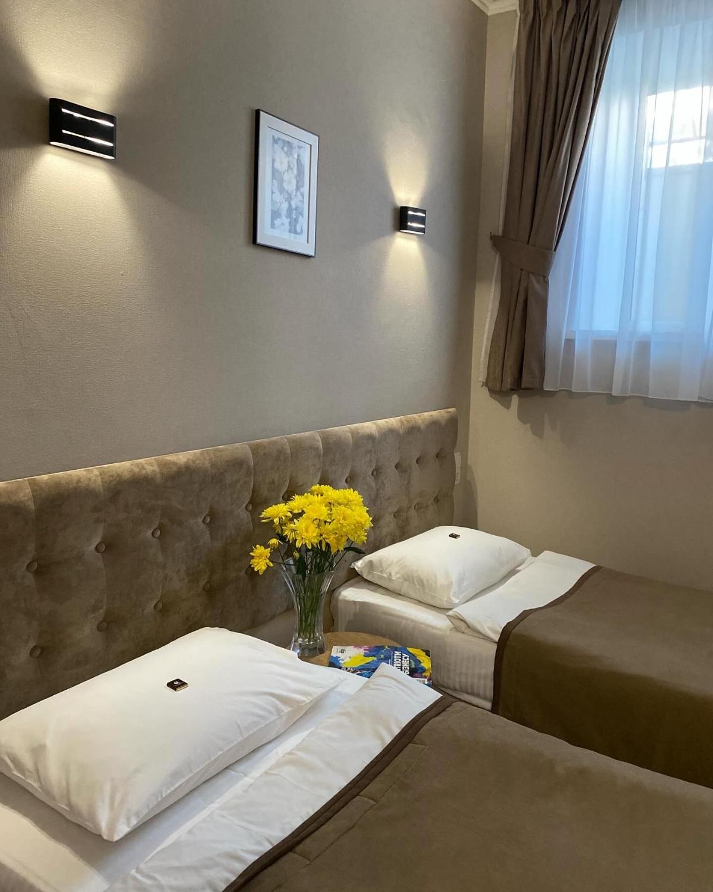 Grand Christer Hotel Kiev Bagian luar foto